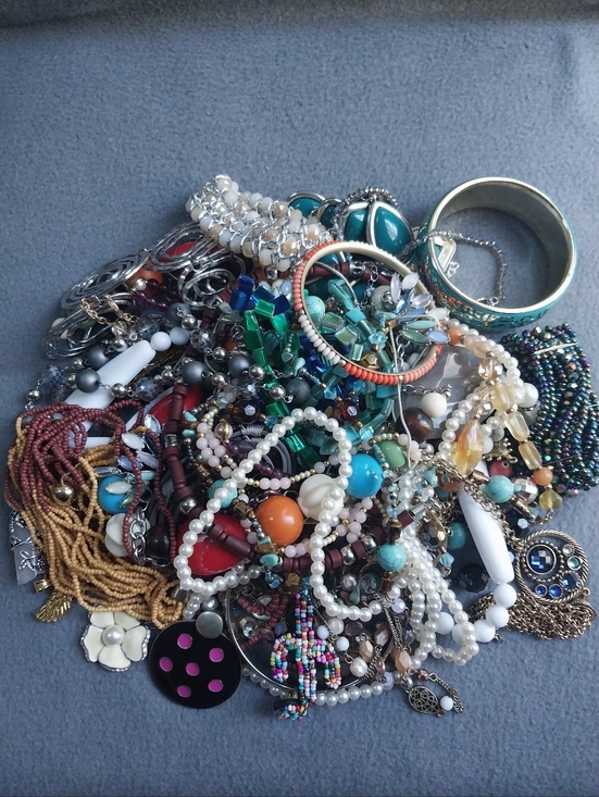 Jewelry - Lot of Wearable Vintage To Modern Costume Jewelry 2Ib+